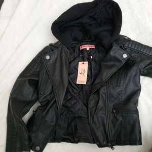 Girls faux leather jacket. Size 14